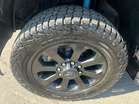 Used 2022 RAM 2500 Laramie AWD/4WD image 9