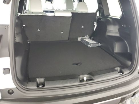 New 2026 Jeep Cherokee Limited AWD/4WD image 29
