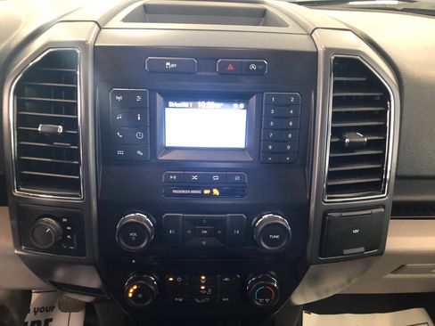 Used 2018 Ford F150 XLT w/ Equipment Group 301A Mid image 18