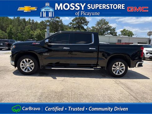 Certified 2019 Chevrolet Silverado 1500 LTZ w/ LTZ Texas Edition AWD/4WD image 4