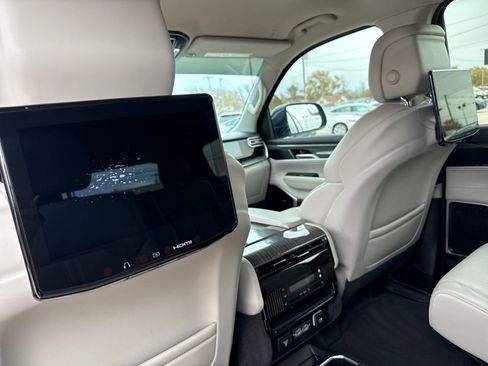 Used 2022 Jeep Wagoneer Series III w/ Convenience Group I image 31