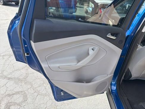 Used 2017 Ford Escape Titanium AWD/4WD image 25