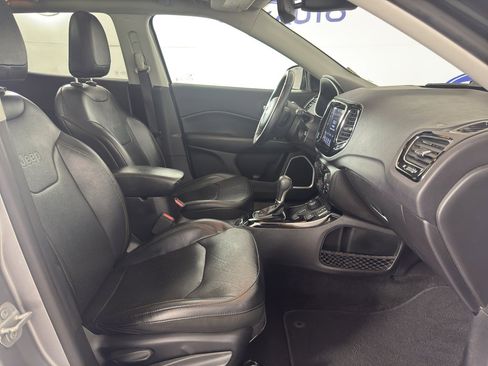 Used 2019 Jeep Compass Limited w/ Safety & Security Group AWD/4WD image 42