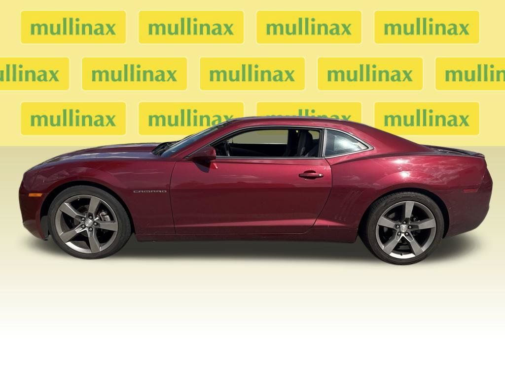 Used 2011 Chevrolet Camaro LT w/ RS Package RWD image 4