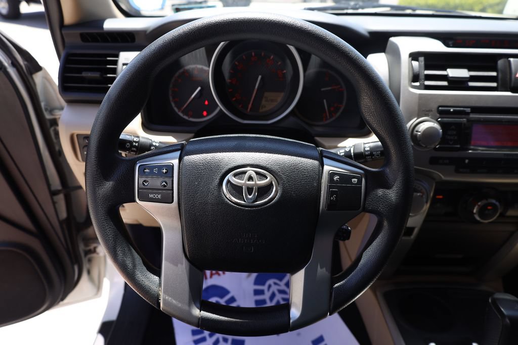Used 2013 Toyota 4Runner SR5 RWD image 13