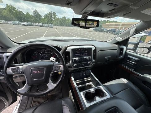 Used 2016 GMC Sierra 1500 SLT w/ SLT Premium Package AWD/4WD image 6