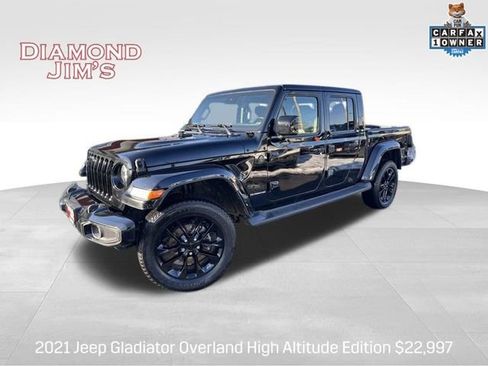 Used 2021 Jeep Gladiator Overland AWD/4WD image 1