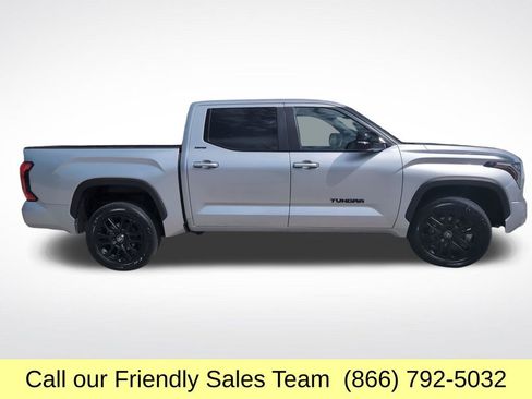 Used 2025 Toyota Tundra Limited AWD/4WD image 7