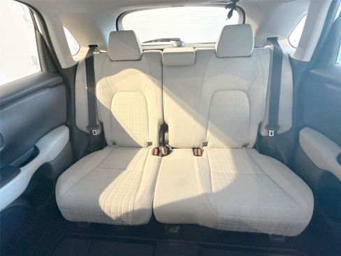 Used 2025 Honda HR-V LX image 23