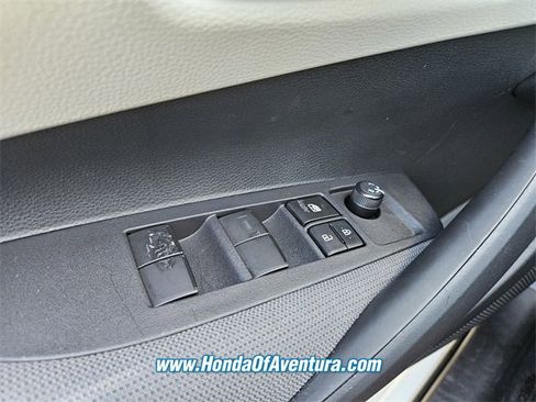 Used 2024 Toyota Corolla LE image 24