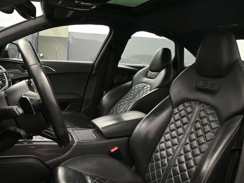 Used 2017 Audi S6 Prestige w/ Prestige Package image 11