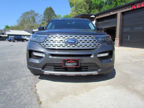 Used 2020 Ford Explorer Limited image 2