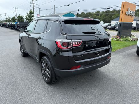 Used 2026 Jeep Compass Limited AWD/4WD image 5