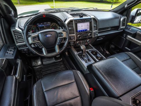 Used 2019 Ford F150 Raptor w/ Equipment Group 802A Luxury AWD/4WD image 28