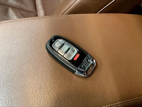 Used 2016 Audi A7 3.0T Premium Plus w/ 20" Wheel & Tire Package image 13