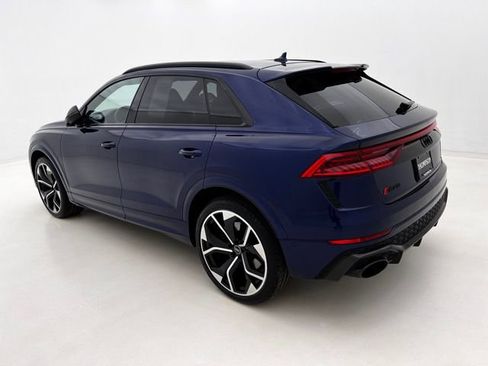 Used 2021 Audi RS Q8 w/ Carbon Optic Package AWD/4WD image 13