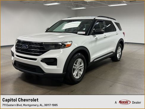 Used 2021 Ford Explorer XLT RWD image 1