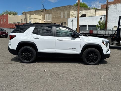 New 2026 GMC Terrain Elevation w/ Black Edition image 2