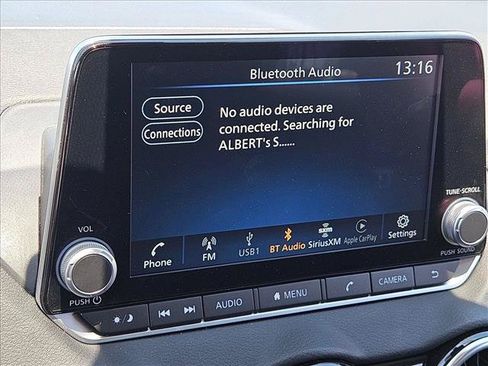 Used 2025 Nissan Sentra SV w/ Trunk Package FWD image 10