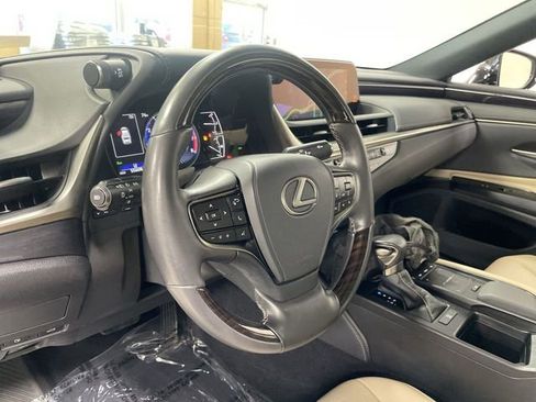Used 2021 Lexus ES 350 w/ Premium Package FWD image 14