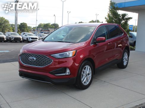 Used 2024 Ford Edge SEL w/ Convenience Package AWD/4WD image 8