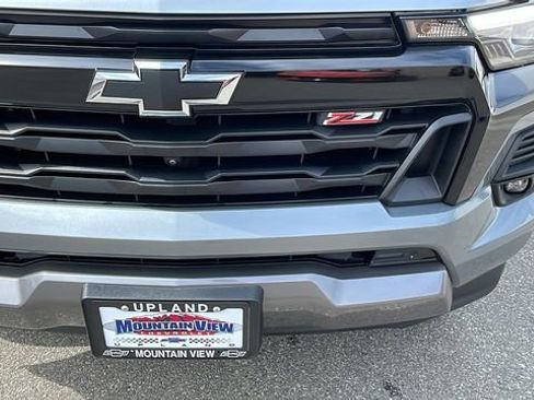 Used 2024 Chevrolet Colorado Z71 w/ Z71 Convenience Package 2 image 9