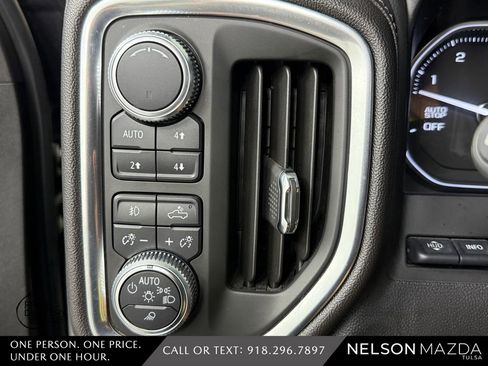 Used 2019 GMC Sierra 1500 Denali w/ Denali Ultimate Package AWD/4WD image 25