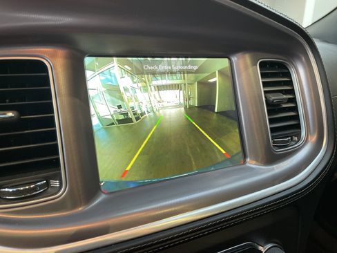Used 2022 Dodge Charger Scat Pack RWD image 35