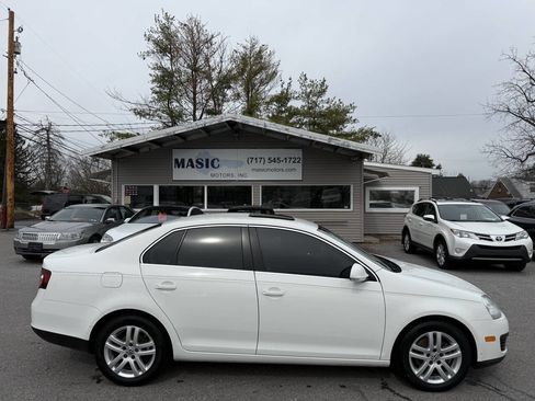 Used 2010 Volkswagen Jetta SE image 27