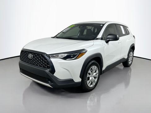 Used 2023 Toyota Corolla Cross L FWD image 10