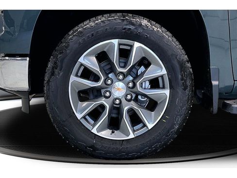 New 2026 Chevrolet Silverado 1500 LT w/ All Star Edition Plus AWD/4WD image 13
