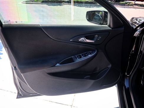Used 2022 Chevrolet Malibu RS FWD image 14