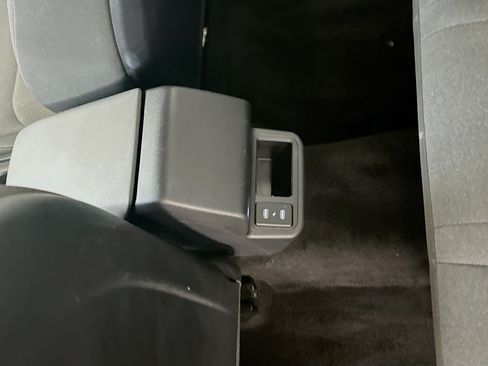 Used 2025 Kia K4 FWD image 27