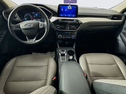 Used 2020 Ford Escape SE image 24