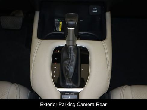 Used 2024 Honda HR-V EX-L image 13