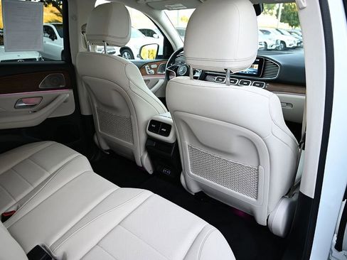 Certified 2024 Mercedes-Benz GLE 450 4MATIC image 11