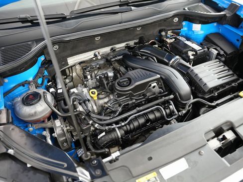 Used 2022 Volkswagen Taos SE image 54