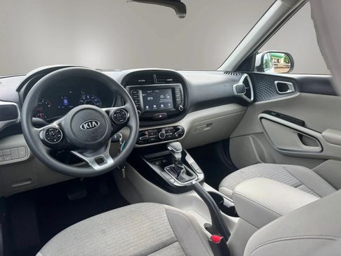 Used 2020 Kia Soul S FWD image 12