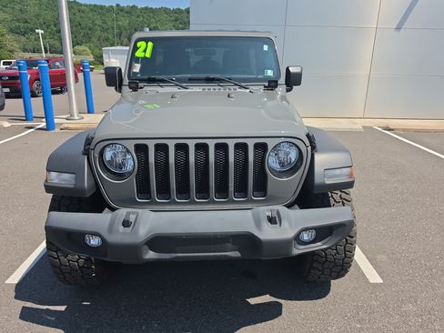 Used 2021 Jeep Wrangler Unlimited Sport AWD/4WD image 9