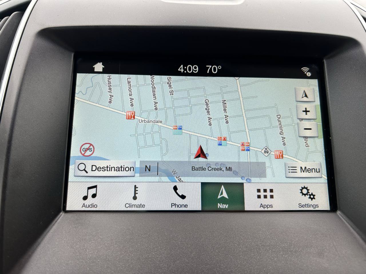 Used 2018 Ford Edge Titanium w/ Equipment Group 302A AWD/4WD image 24