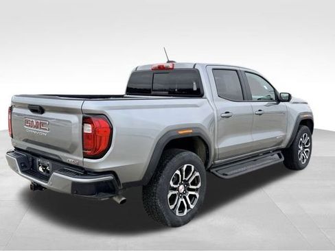 Used 2024 GMC Canyon AT4 w/ AT4 Premium Package image 5