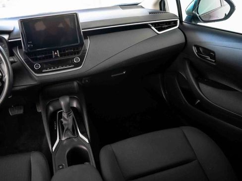Used 2023 Toyota Corolla LE image 33