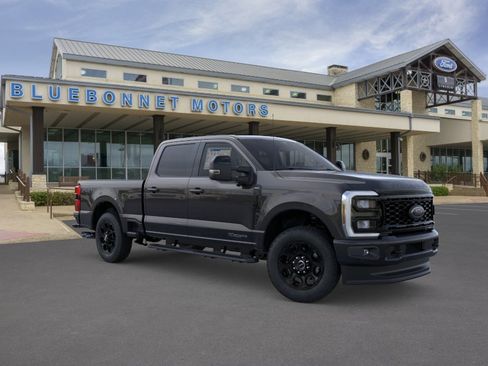 New 2026 Ford F250 Lariat w/ Black Appearance Package AWD/4WD image 7