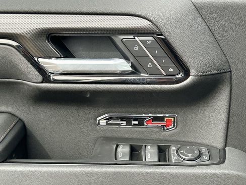 New 2026 GMC Sierra 1500 AT4 AWD/4WD image 23