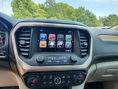 Used 2017 GMC Acadia Denali FWD image 17