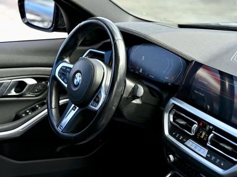 Used 2020 BMW 330i xDrive Sedan w/ M Sport Package image 17