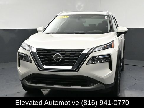 Used 2021 Nissan Rogue SL FWD image 3