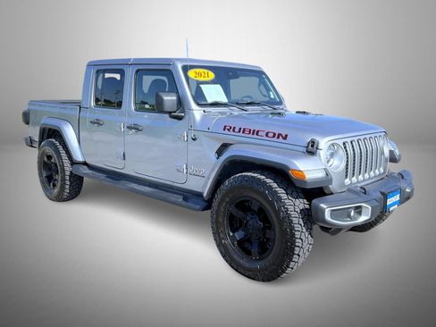 Used 2021 Jeep Gladiator Overland AWD/4WD image 3