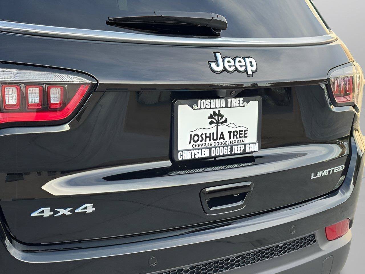 New 2026 Jeep Compass Limited AWD/4WD image 10