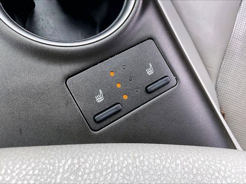 Used 2024 Toyota Camry XLE image 31